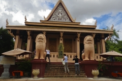Eingang Wat Phnom
